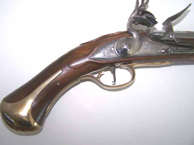 A Colonial Williamsburg made reproduction British Flintlock Heavy Dragoon Pistol with lockplate dated 1761 — image 3